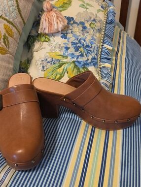 Time and Tru Brown Leather Studded Clog Mules NWOT